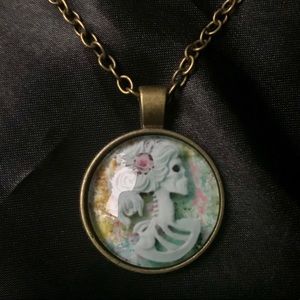 BUNDLE ITEM: Gothic Skull Necklace